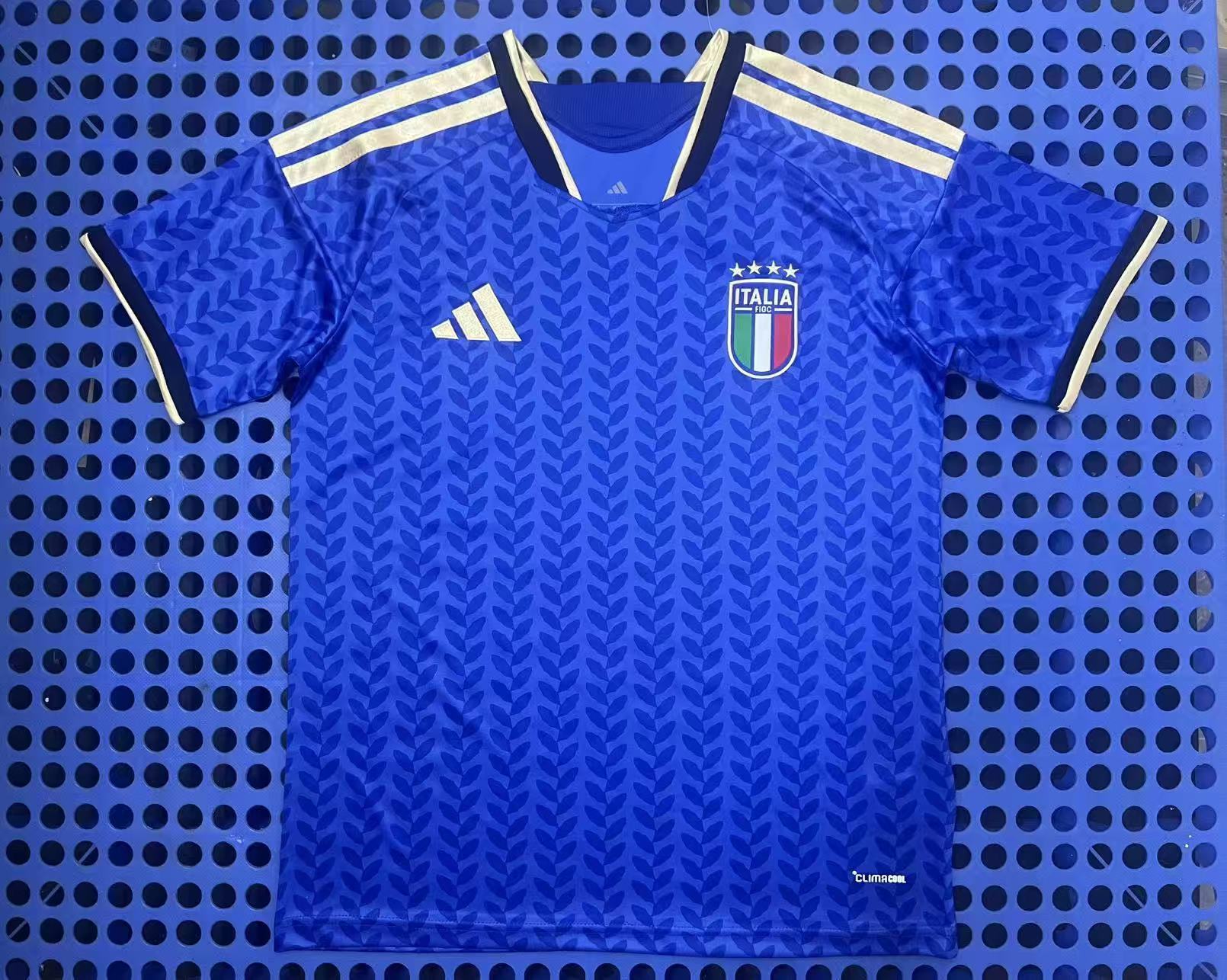 maillot Italie  26-27